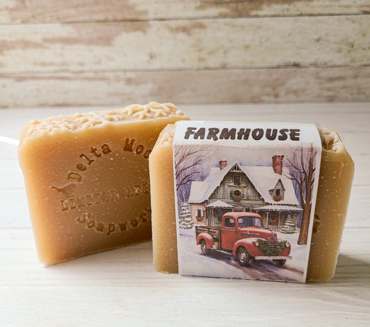 FARMHOUSE Goat Milk Soap, cranberry and Scotch Pine, Ready To Ship, Limited Edition, Shea Butter